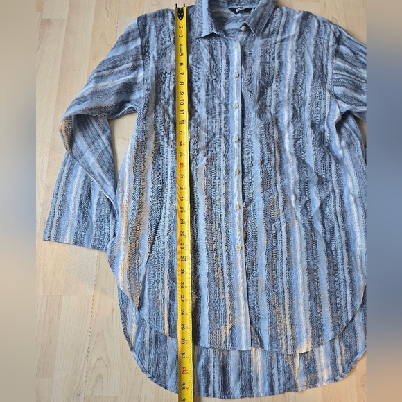 Lands End 100% Linen Button Down Tunic Size Medium - Picture 7 of 11